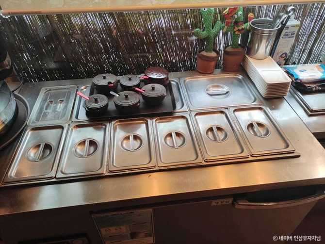 서촌돌솥: 한옥 분위기와 건강한 돌솥비빔밥 맛집 소개 3