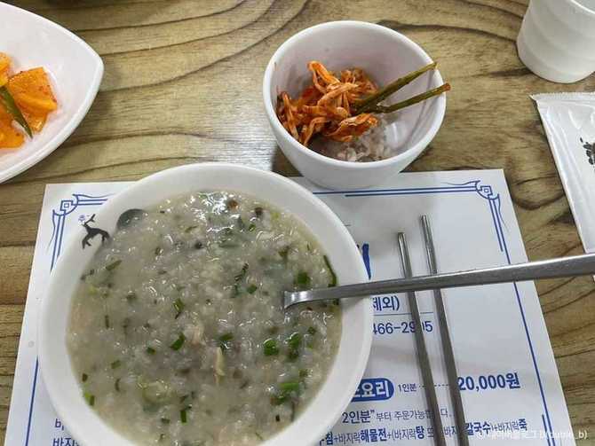 Discover the Best Clam Restaurants - image 3