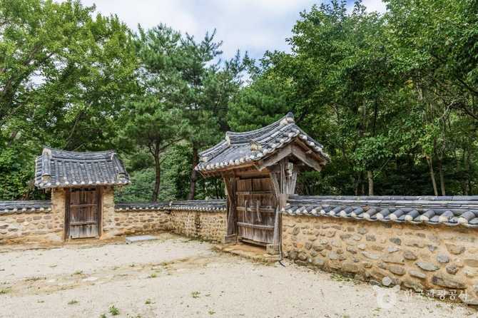 무주 구천동 서벽정, 조선 말기 충신 송병선의 유적과 역사적 의미 3