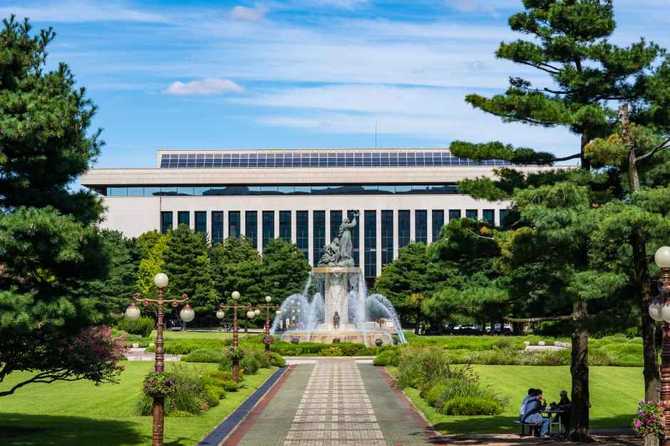Visit the Korean National Assembly - image 19