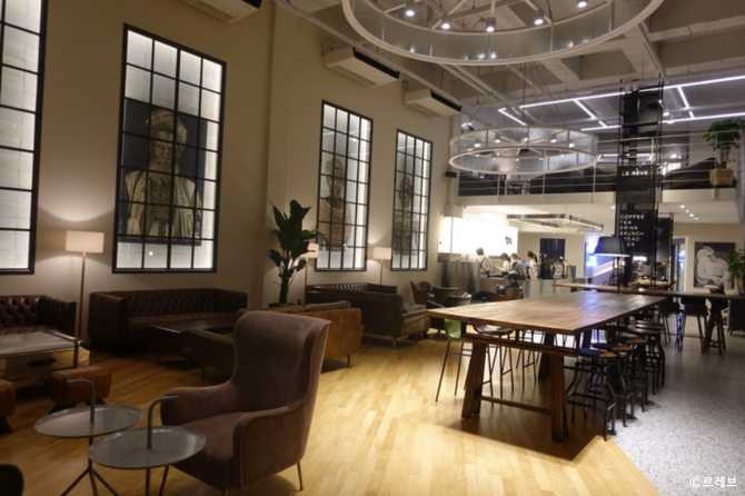 Experience Relaxation at LeReve Cafe - image 4