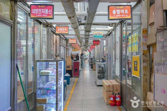 서울 종로 세운전자상가: 전자산업의 중심지와 역사 4