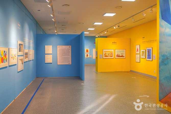 Dream Forest Art Center - image 4