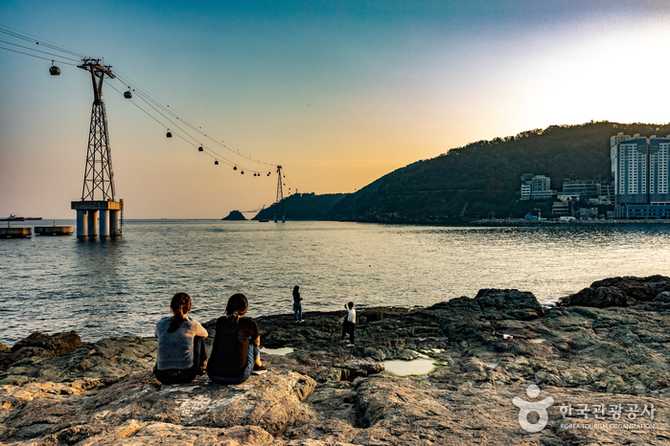 Discover Busan's Cloud Walkway - image 11