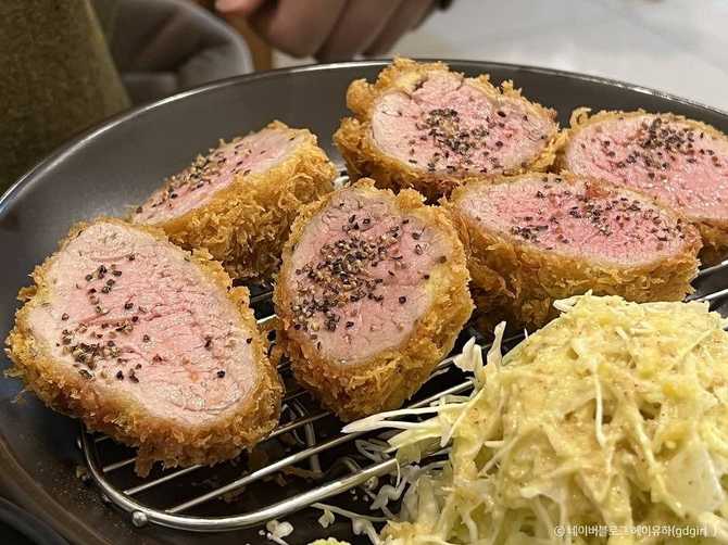 Best 제주 흑돼지 돈가스 in - image 5