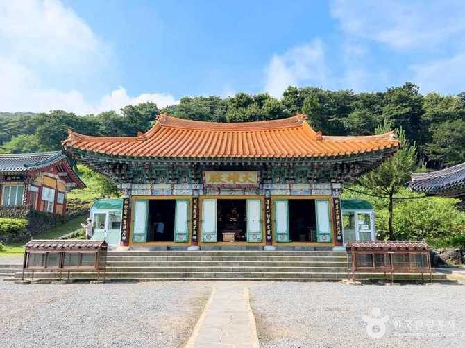 Experience Korea's Buddhist Heritage at - image 10
