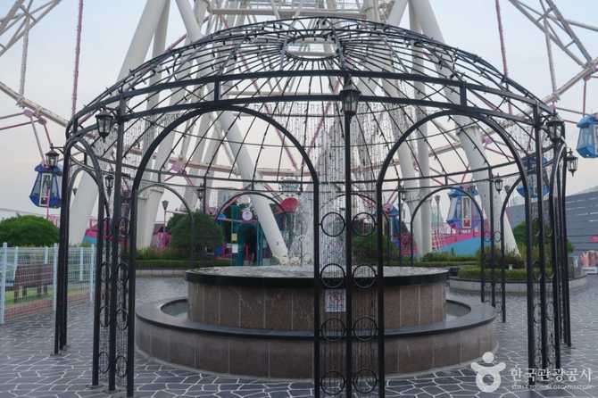 Ulsan Lotte Grand Wheel - image 7