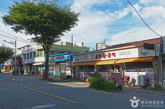 영산포 홍어거리: 나주 대표 향토음식과 관광 명소 소개 5
