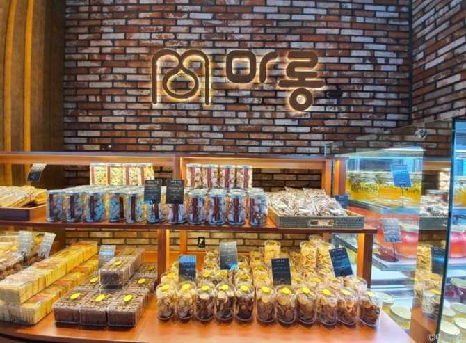 Marong Cafe in Hwaseong - image 4
