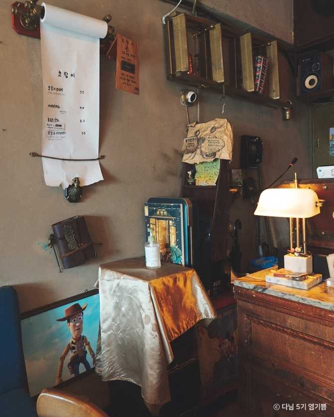 Experience Seoul’s Unique Café Horang - image 5