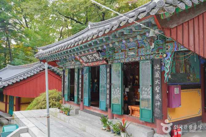 서울 경국사: 역사와 문화가 살아 숨쉬는 사찰 안내 5