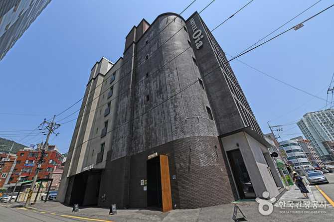 부산 다대포 인근 오이아호텔 소개 및 예약 정보 6