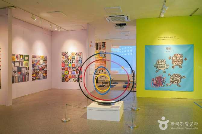 Dream Forest Art Center - image 6
