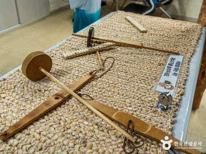 화순 고인돌선사체험장: 선사시대 체험과 교육의 명소 11