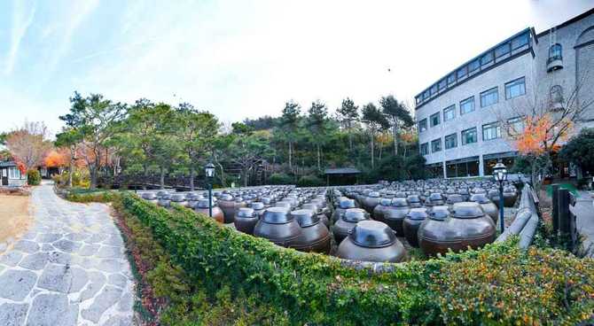 경남 김해 산정 한식당: 정통 한우와 한정식을 즐기세요 7