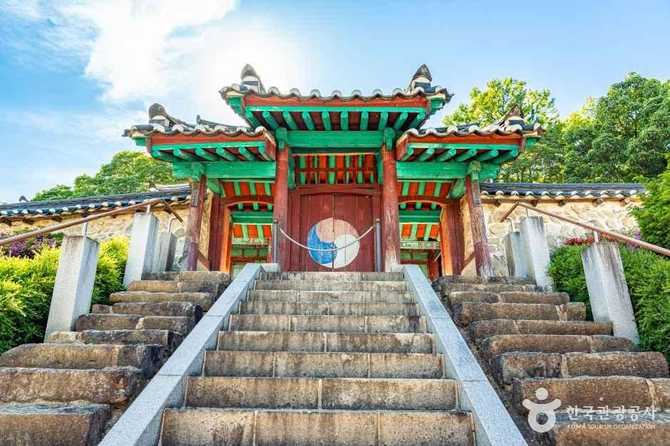 김제향교: 조선시대 유교 교육의 중심지와 문화유산 7