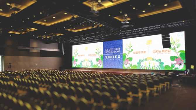 Luxury Hotel & Resort Near - image 14