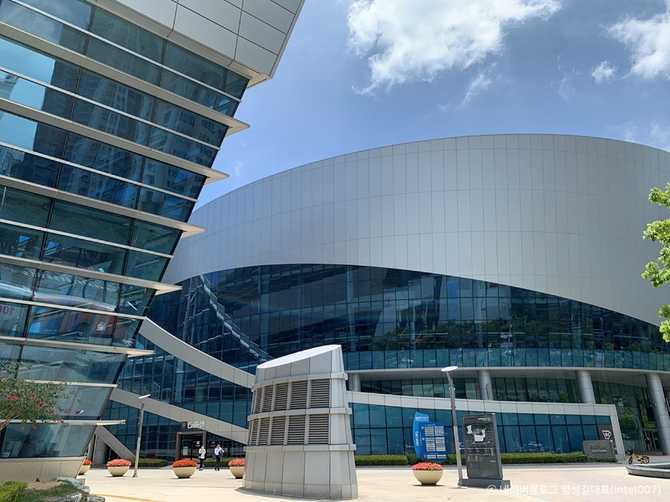 Visit BEXCO - image 19