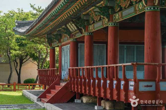 Discover the Historic Yeongcheon Joyanga - image 12