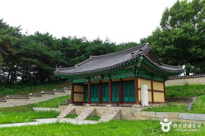 Discover the Historical Significance of - image 15