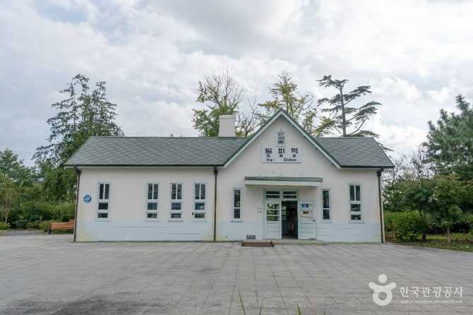 군산 임피역사: 역사와 관광 명소로서의 가치 1