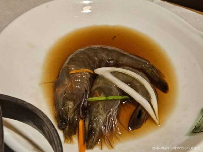 Seafood Restaurant in Gunsan - image 2