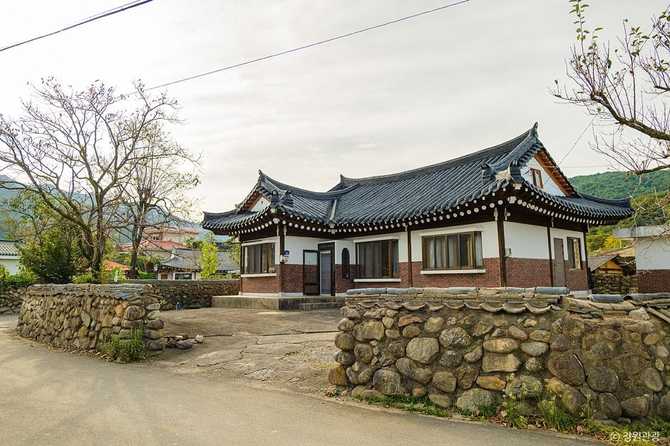 속초 상도문돌담마을 여행 가이드: 아름다운 돌담길과 전통 문화 체험 8
