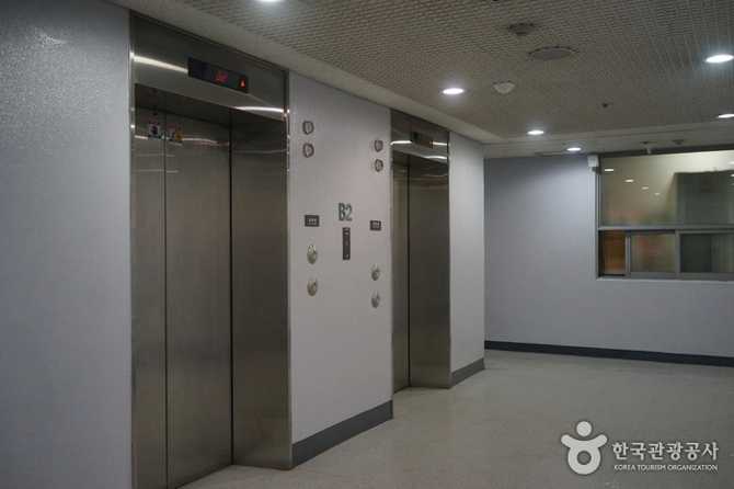 Discover the French Language Center - image 6