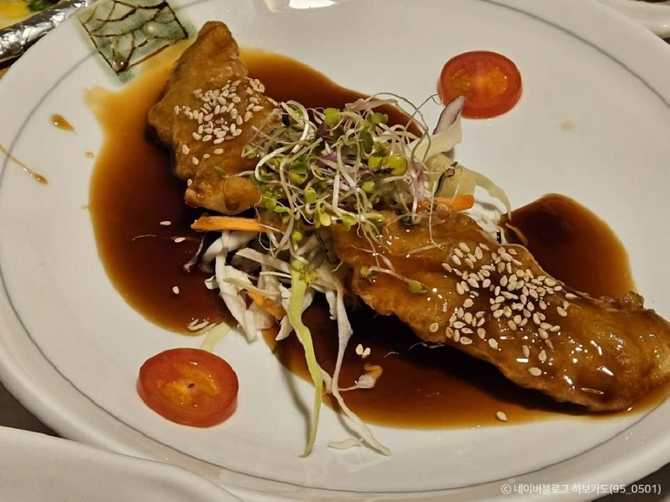 Seafood Restaurant in Gunsan - image 8
