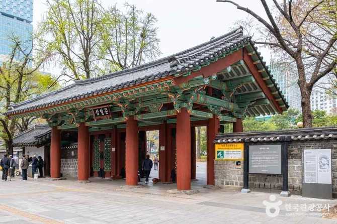 탑골공원: 역사와 문화가 살아 숨 쉬는 서울의 대표 유적지 9