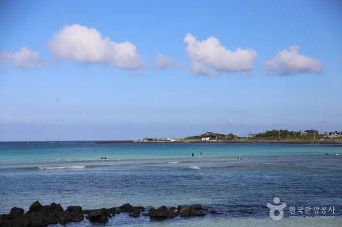Sehwa Beach in Jeju - image 5