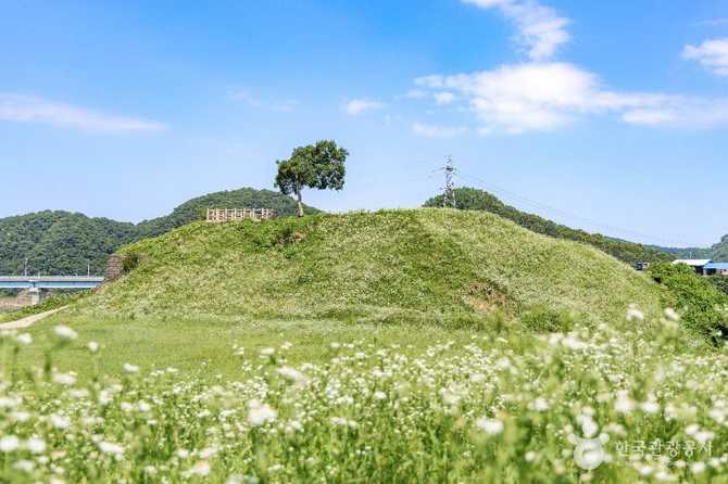 Discover Yeoncheon Dangpo Fortress - image 5