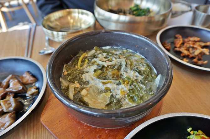 팔공산 산채식당: 건강한 한식과 자연 재료의 맛집 소개 2
