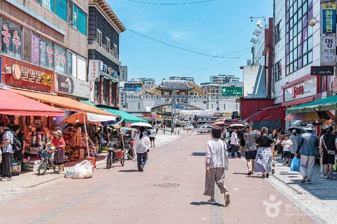 Suwon Yeongdong Market Guide - image 1