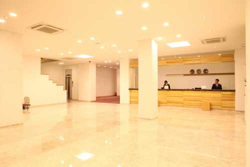 Experience Comfort and Convenience at - image 1