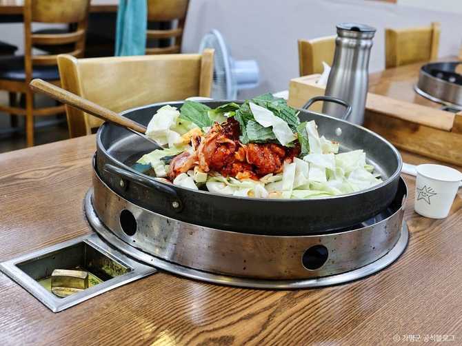 경기도 가평 전통손두부닭갈비 맛집, 건강한 철판닭갈비와 두부요리 추천 2
