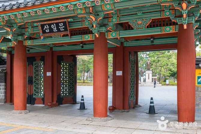 탑골공원: 역사와 문화가 살아 숨 쉬는 서울의 대표 유적지 10
