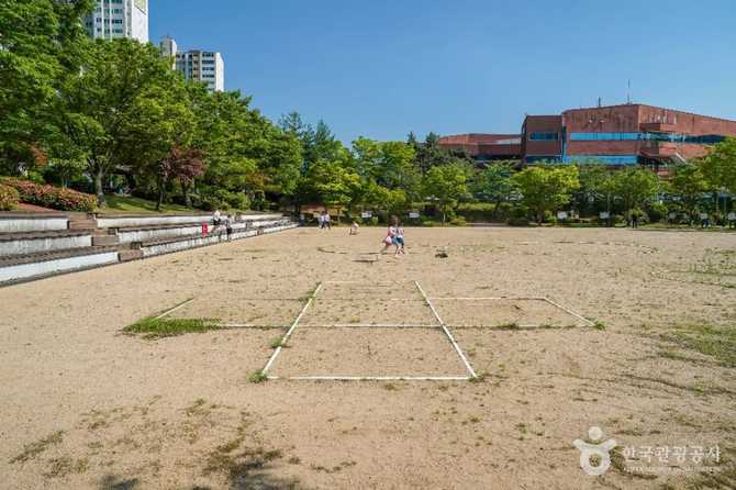 창원시 성산구 삼정자전통놀이공원 안내 및 전통놀이 체험 정보 3