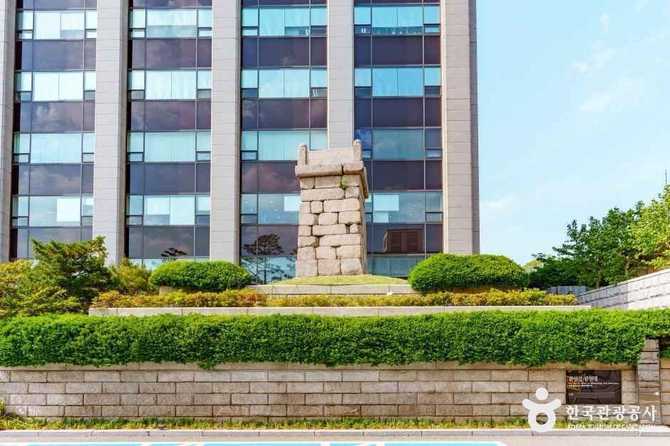 Seoul Gwanchangam Gwancheondae - image 3