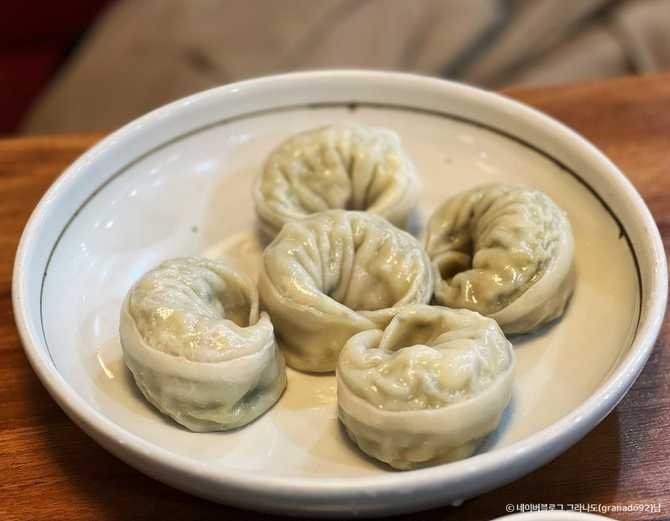 서울에서 맛보는 새봄떡국국수 맛집 추천과 인기 메뉴 안내 3