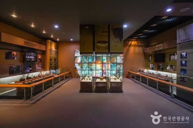 Discover Traditional Korean Craft at - image 9
