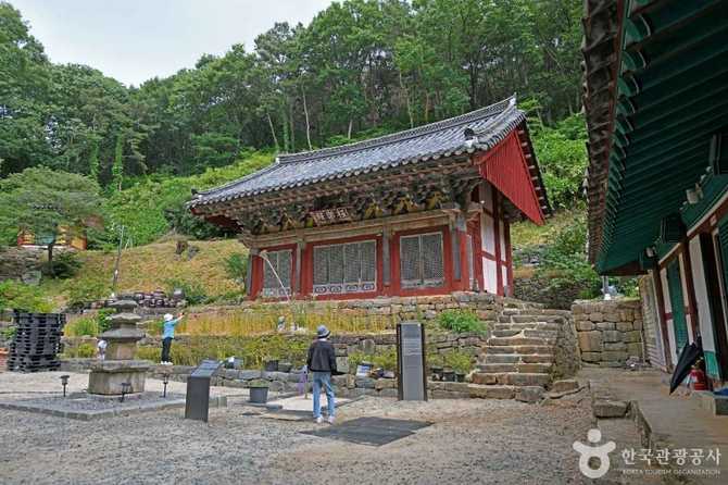 대련사 방문 가이드와 역사적 의미 | 대련사(예산군) 방문 가이드와 역사적 의미 4