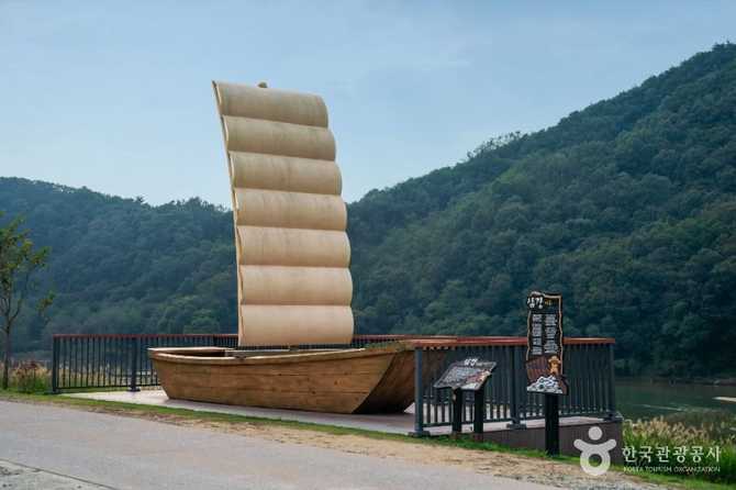 Discover Yecheon Samgang Cultural Comple - image 4