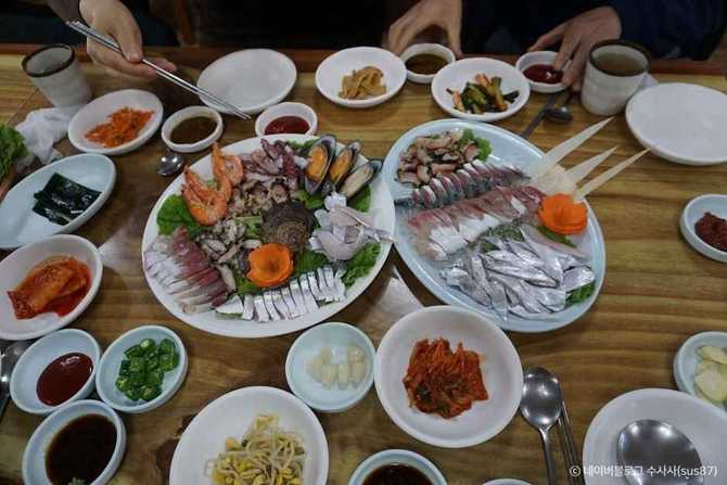 Seogwipo Cheongun Restaurant - image 5