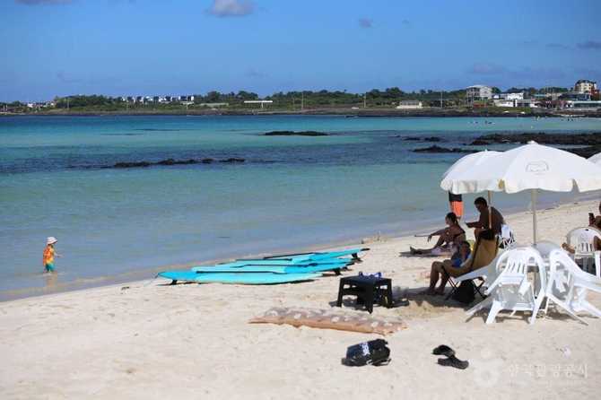 Sehwa Beach in Jeju - image 8
