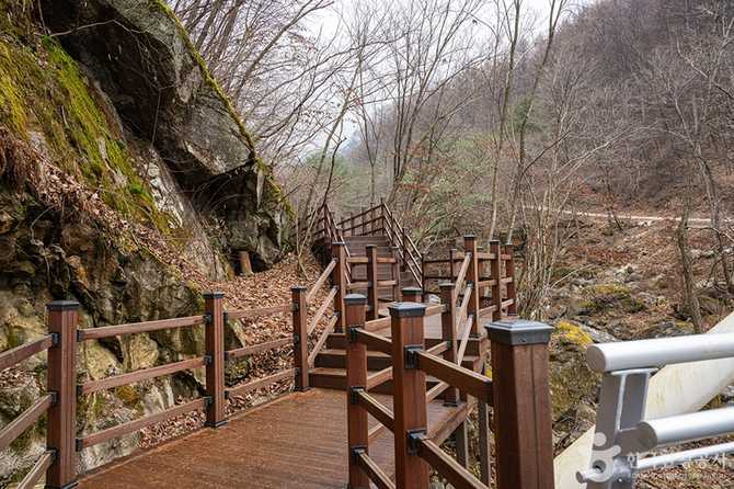 Discover Myeongji Mountain Trekking - image 5
