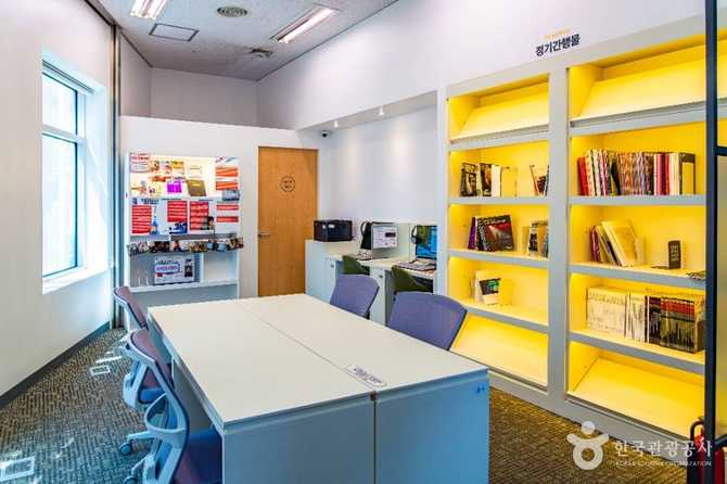 한국영상자료원 소개 및 방문 정보 | 영화자료 보존과 체험의 중심지 9