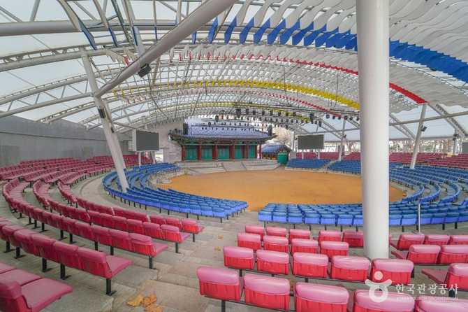 Experience Traditional Korean Culture at - image 8