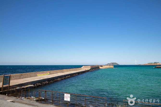 Jeju Panpo Port Snorkeling Guide - image 1