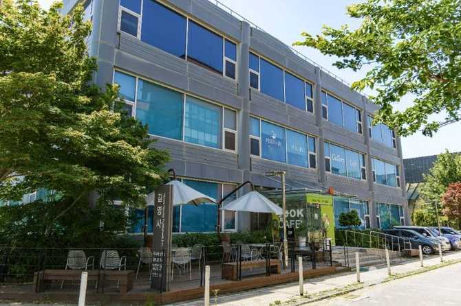 Explore Paju's Happy Mind Cultural - image 2